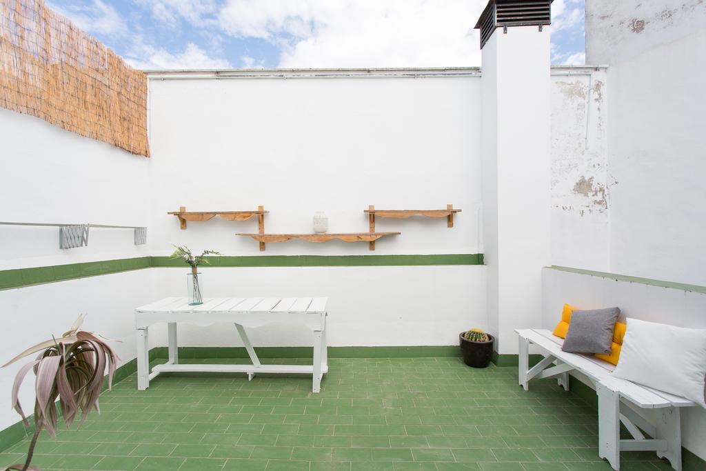 Apartamentos Alberto Lista 9 Sevilla Oda fotoğraf